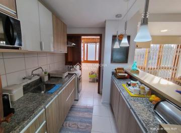 724258_irvFP479MkM5U5724mw6Y_7242586878f2fd04317.jpg · Apartamento Teresópolis 2 dormitórios com suíte, garagem, area de serviço.