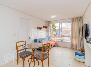 01-APARTAMENTO-2D-BOM-JESUS-PORTO-ALEGRE-242748.jpg · Apartamento à venda em Bom Jesus com 38 m², 1 quarto, 1 vaga