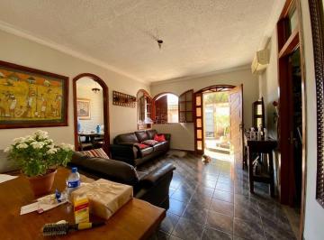 3276_iYg9ql59x6GTaaSSh8_327668a7568fec88b.jpg · Casa Plana -4 Quartos - 1 suíte - Santa Amélia