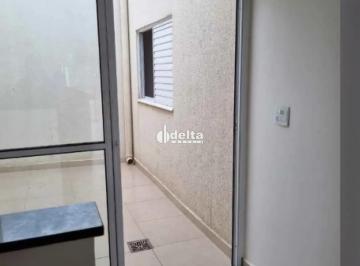 Casa · 100m² · 2 Quartos · 1 Vaga · Casa residencial em condomínio disponível para venda no bairro Pequis em Uberlândia-MG.