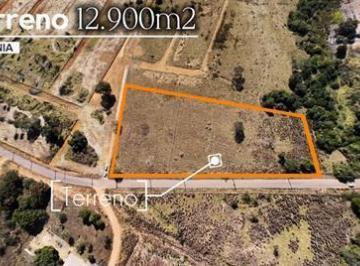 151993_12a20ca2-613c-48a1-b573-c7d75382a9f3_lg.jpeg · Contorno - Lote de  12.900m² Área Urbana em Luziânia GO