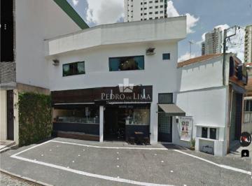 Comercial · 130m² · 4 Vagas · Prédio Comercial com 130m², mais área frontal, de esquina, no Tatuapé