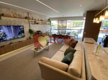 Apartamento · 121m² · 3 Quartos · 2 Vagas · Exclusivo apartamento de 121 m² com 3 suítes em Moema