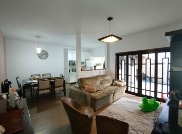 Casa · 245m² · 3 Quartos · 3 Vagas · Casa terrea na região da Vila Esperaça - Penha