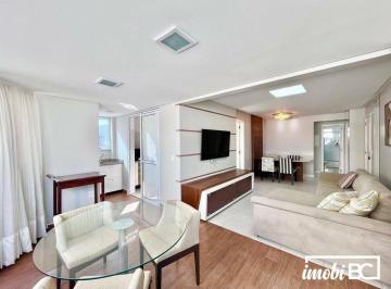 Living · Apartamento com 2 dormitórios à venda, 85 m² por R$ 1.350.000,00 - Centro - Balneário Camboriú/SC