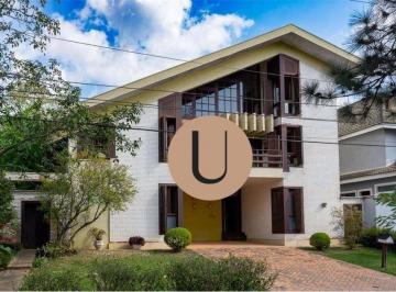 fe09c6bca2dc44a876103056376c5791d238ad3e · Casa com 5 suítes em Aldeia da Serra!