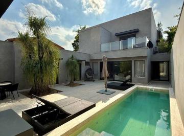 27gk2ws2oge1mgjmmju1ndbh_md · Excelente casa com acabamentos de primeiríssima linha - centro de Alphaville!
