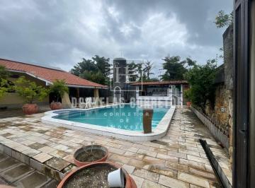 Casa · 300m² · 5 Quartos · 10 Vagas · CASA 30X30, PISCINA, SUÍTES, ÁREA GOURMET, 5 QUARTOS, 900M²
