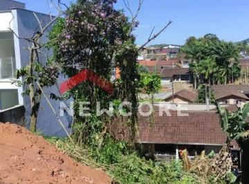 Terreno · 243m² · Lote em Rua Rubens Francisco Guimarães Diniz - Santa Catarina - Joinville/SC