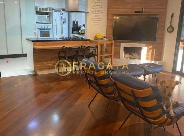 Apartamento · 147m² · 4 Quartos · 2 Vagas · Excelente Apto. de 147m² - 4 dormitórios - suíte - 02vagas - Moema/SP