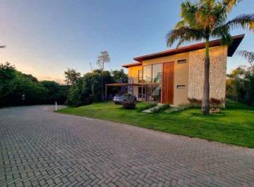 Casa · 400m² · 4 Quartos · 4 Vagas · Casa com 4 dorms, Praia do Forte, Mata de São João - R$ 3.2 mi, Cod: 68656