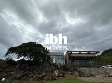 Casa · 330m² · 4 Quartos · 4 Vagas · Excelente casa para locação Condomínio Quintas do Morro