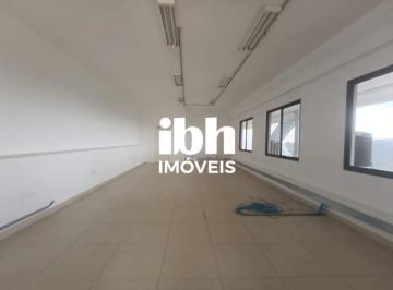 Comercial · 26m² · Aluguel de Sala com 26m² no Vila da Serra.