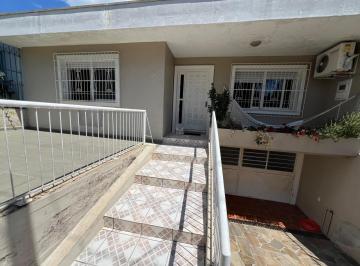 Casa · 120m² · 3 Quartos · 3 Vagas · Casa 03 Dorm. em Floresta  -  Caxias do Sul