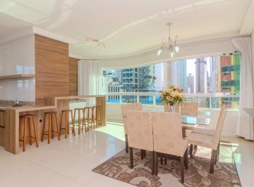Apartamento · 119m² · 3 Quartos · 2 Vagas · Apartamento à venda em balneário Camboriú
