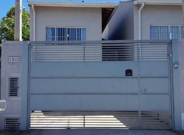 Casa · 69m² · 2 Quartos · 2 Vagas · CASA - ATIBAIA - JD. IMPERIAL - 2 dormitórios, sendo 1 suíte, sala, cozinha americana, quintal e 2 v