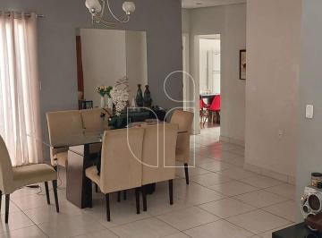 Casa · 3 Quartos · 4 Vagas · Casa em Jardim Sao Domingos - Marília
