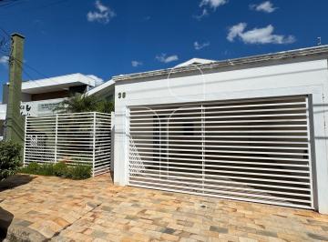 Casa · 330m² · 4 Quartos · 2 Vagas · Casa em Jardim Maria Izabel - Marília, SP
