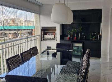 Apartamento · 162m² · 3 Quartos · 3 Vagas · Excelente imóvel à venda 162m², 3 vagas na Barra Funda, próximo ao Bourbon Shopping