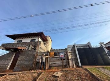 eacd1dfc33ad72841c0b16d9d0380c00.jpg · Casa à venda em Nepomuceno, no bairro Centro