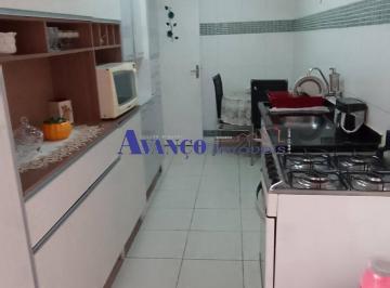 Casa · 201m² · 3 Quartos · 5 Vagas · Excelente casa térrea com ar condicionado na Vila São Paulo