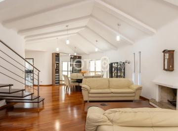 Casa · 243m² · 4 Quartos · 4 Vagas · Casa à venda - em Santa Felicidade