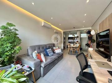 Apartamento · 60m² · 1 Quarto · 1 Vaga · Apartamento reformado na quadra da praia do Boqueirão