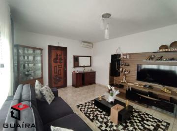 Casa · 450m² · 2 Quartos · 7 Vagas · Casa em Vila Gumercindo com 450m²