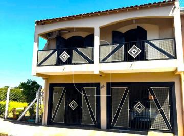 Casa · 177m² · 3 Quartos · Sobrado em Palmital  -  Marília
