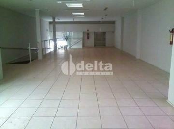 NULL · Loja disponível para locação no bairro Centro em Uberlândia-MG.