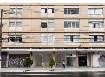 Comercial · 62m² · Loja na Rua Orfanato, N. 215 • 62 m²