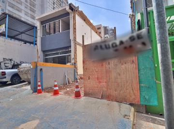 Comercial · 200m² · 2 Vagas · Casa comercial na Rua Estela, N. 253 • 200 m²