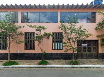 Comercial · 206m² · Casa comercial na Rua Oscar Rodrigues Cajado Filho, N. 294 • 206 m²