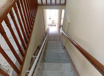 Comercial · 115m² · 4 Quartos · Sobreloja na Rua Cincinato Braga, N. 567 • 115 m²