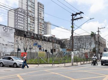 Comercial · 360m² · 2 Vagas · Terreno na Viaduto Alcântara Machado, 2049 • 360 m²