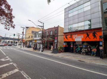 Comercial · 400m² · Loja na Avenida Nova Cantareira, N. 1969 - Loja Térrea • 400 m²