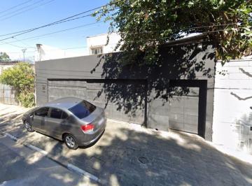 Comercial · 350m² · 3 Quartos · 15 Vagas · Casa comercial na Rua José dos Santos Júnior, N. 764 • 350 m²