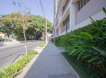 Comercial · 250m² · Loja na Avenida Vereador José Diniz, N. 201 • 250 m²