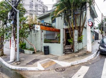 Comercial · 240m² · Casa comercial na Avenida Adolfo Pinheiro, 2420 • 240 m²