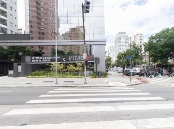 Comercial · 208m² · Loja na Alameda Lorena, N. 718 - Loja 01 • 208 m²