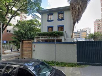 Comercial · 748m² · 4 Vagas · Prédio comercial na Rua Brasília, N. 90 • 748 m²
