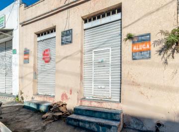 Comercial · 200m² · 5 Quartos · 1 Vaga · Loja na Alameda dos Guatás, N. 399  • 200 m²