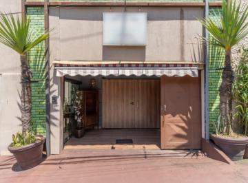 Comercial · 185m² · 2 Vagas · Casa comercial na Rua Joaquim Pereira Lima, N. 273 - Sem complemento0 • 185 m²