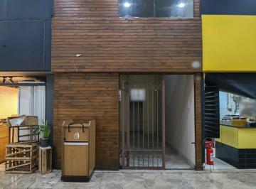 Comercial · 24m² · Loja em galeria na Avenida Brigadeiro Faria Lima, N. 1827 - Loja 44 • 24 m²