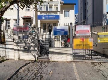 Comercial · 240m² · 1 Vaga · Casa comercial na Rua Maestro Cardim, N. 1228 • 240 m²