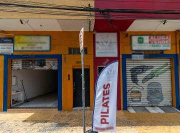 Comercial · 300m² · Loja na Alameda dos Maracatins, N. 1109 • 300 m²