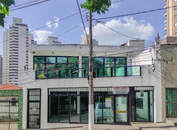 Comercial · 60m² · 2 Quartos · 2 Vagas · Casa comercial na Rua do Paraíso, N. 969 • 60 m²