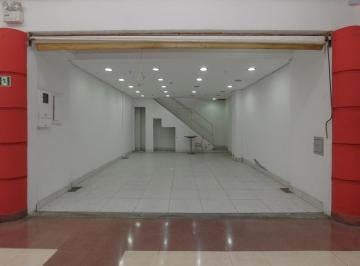 Comercial · 42m² · Loja em shopping na Rua Voluntários da Pátria, N. 2182 - Loja 61 - Santana Shopping • 42 m²