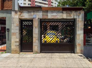 Comercial · 195m² · 1 Vaga · Casa comercial na Rua Doutor Bacelar, N. 643 • 195 m²