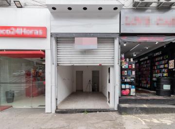 Comercial · 21m² · Loja na Rua Américo Salvador Novelli, N. 339 • 21 m²